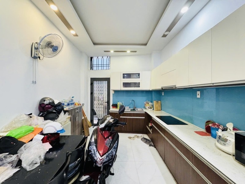 BÁN NHÀ HXH QUẬN 3 – SÁT MẶT TIỀN – 60M² – 4 TẦNG – 4PN – GIÁ TỐT CHỈ 9.3 TỶ - Ảnh 4